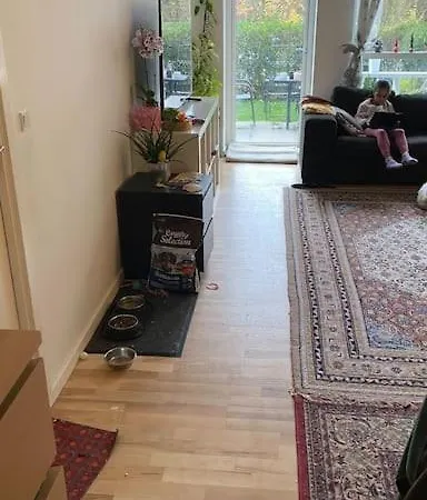 Lovely 2 Bedroom With Free Parking